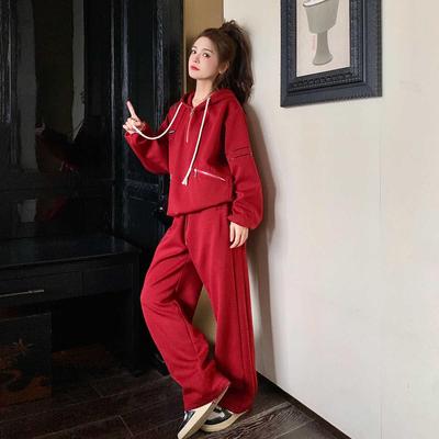 Completo Sportivo Casual da Donna Rosso con Pantaloni a Gamba Larga, Stile Coreano 2024, Ringiovanente, Perfetto per Primavera/Autunno.