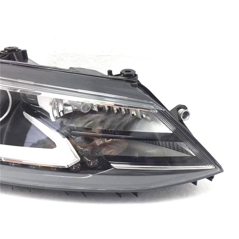 Compatible with 2015-2018 VW Sagitar 280: High Configuration Front Headlight Assembly with Light Strip Lens.