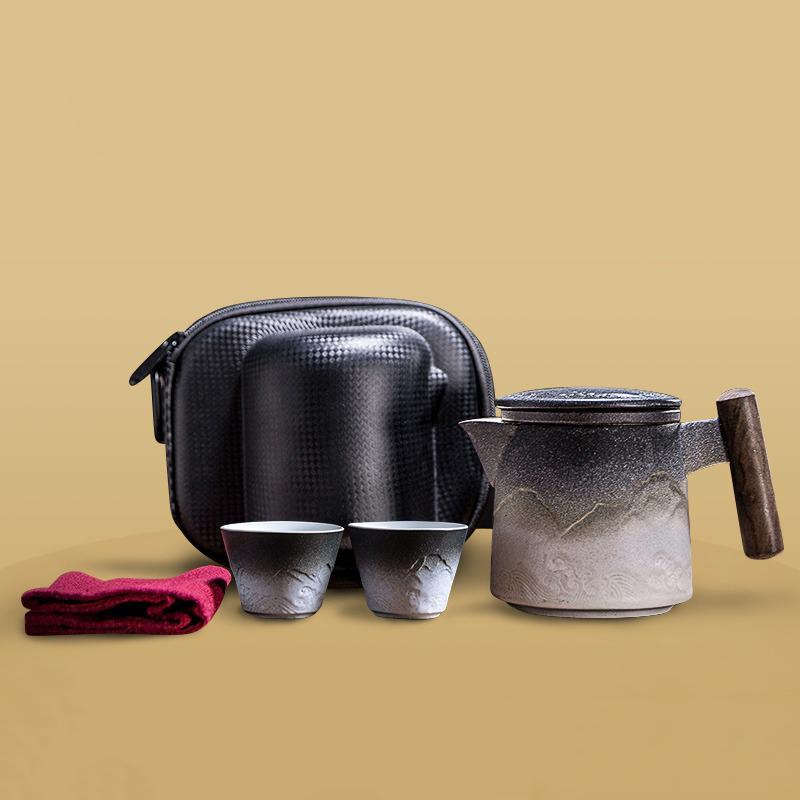 Creative Ceramic Travel Tea Set Elegant Mug Portable Quick Tea Cups Small Set Aesthetic Outdoor Mugs China Kung Fu Unusual Teaware Porcelaine Gift Box