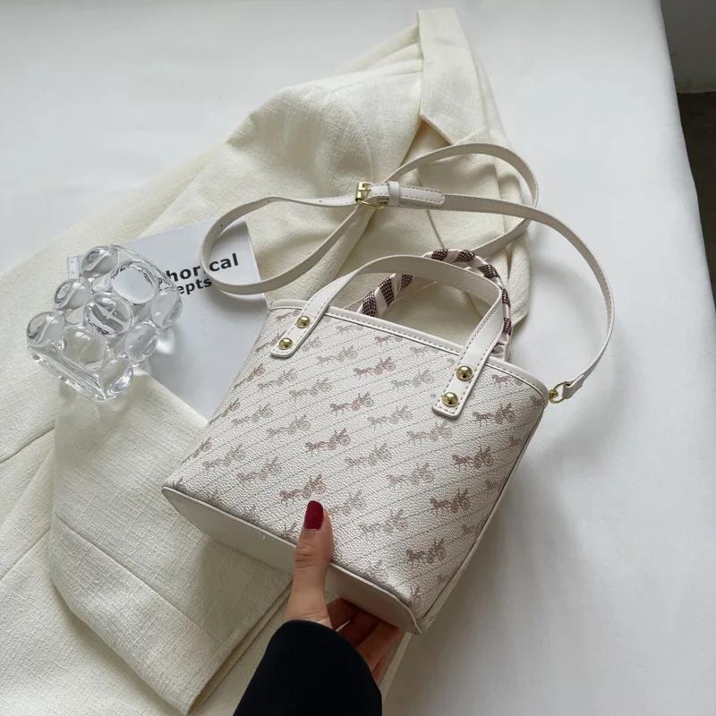 Stylish Women's Crossbody Bag Handheld Bucket Bag Purse and Handbag Women's Designer Bag