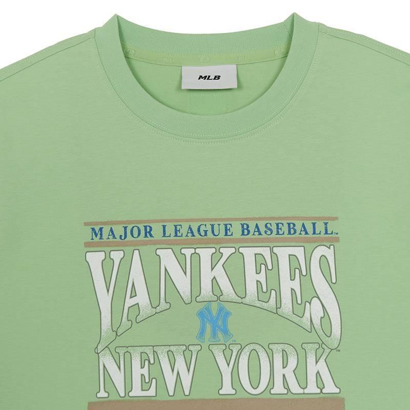 MLB New York Yankees Vintage Crew Neck Printed Cool Short Sleeve T-Shirt Unisex T-Shirt 3ATSX0263-50KAL