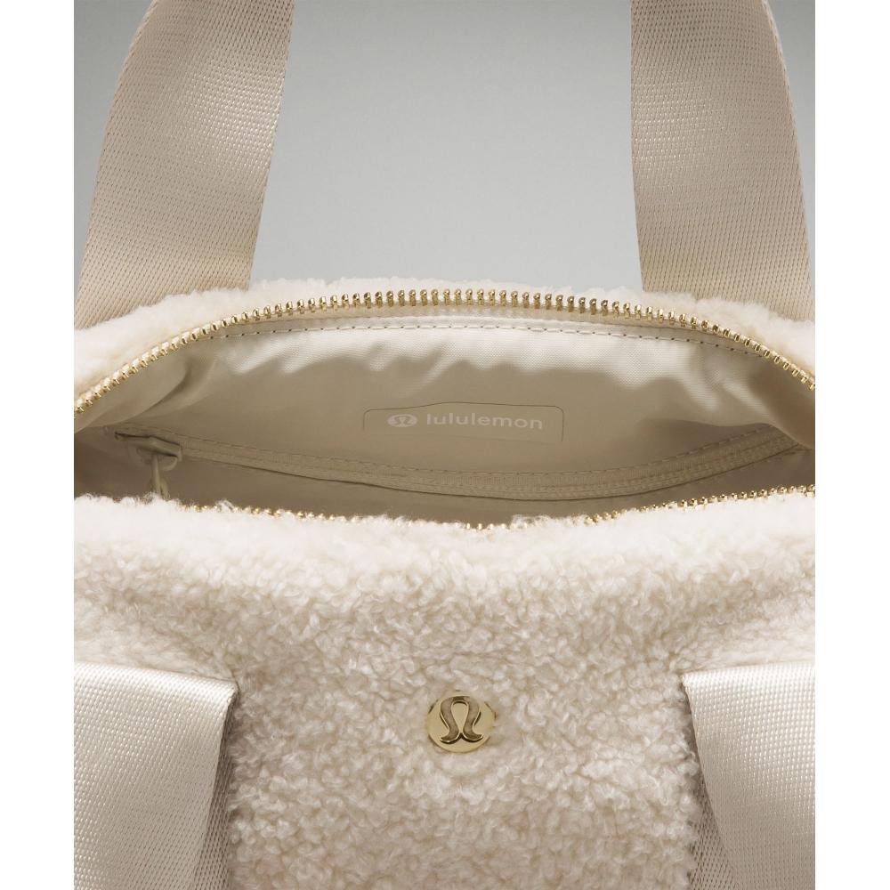 Lululemon Fleece Mini Duffle Bag 5l Bone Gold