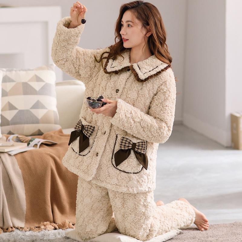 Three-Layer Padded Pajamas Women'S Winter Coral Fleece Thickened And Fleece Sweet And Cute Winter Flannel Loungewear Set