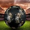 1PZ Cristiano Ronaldo Leggenda taglia 5 pallone da calcio PrahaPallone da Calcio Indoor Colorato Per Tutte le Età Cucito a Macchina PVC Pronto per la Competizione Resistente Alto Rimbalzo