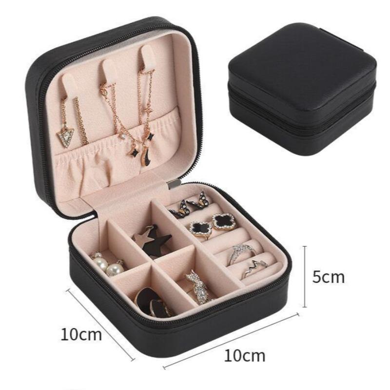 

Leather Jewelry Box Portable Travel And Organizer For Rings Earrings And Necklaces Easy To Store With Strong Confidentiality чорний