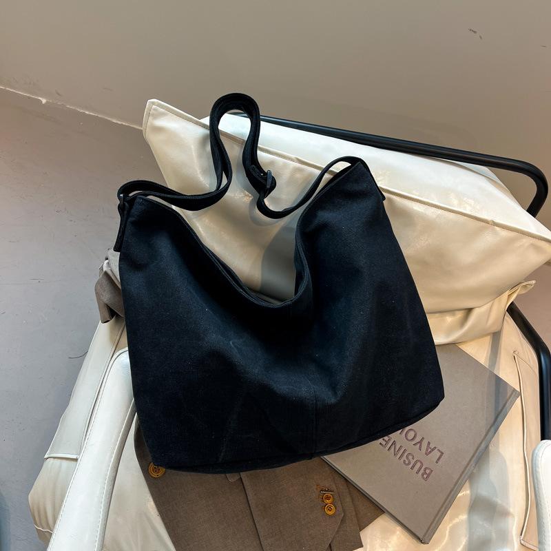 Lightweight Fashion Bag Women's 2025 Summer New Foreign Style Leisure Large Capacity Tote Bag Canvas Commuter Bag