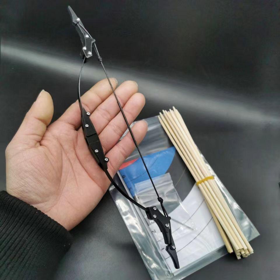 Mini kladkový luk pro halovou/venkovní terčovou střelbu a soutěže.