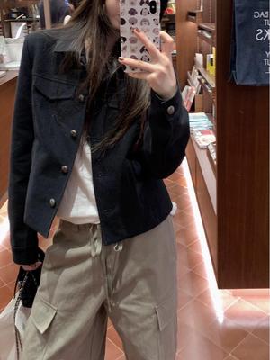 Jaqueta Preta Estilo Vintage Coreano com Gola Reversível - Casaco Curto Casual Feminino para o Início do Outono