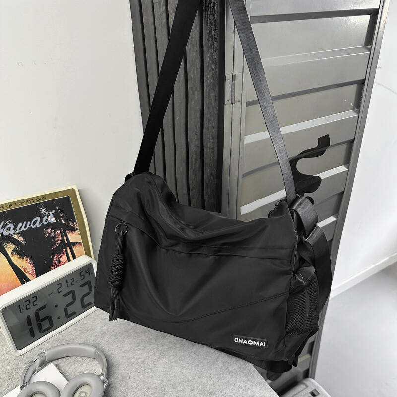 Large Capacity Crossbody Bag Men's And Women's Dry And Wet Separation Sports Messenger Bag Riding Shoulder Bag Shoe Warehouse Travel Bag