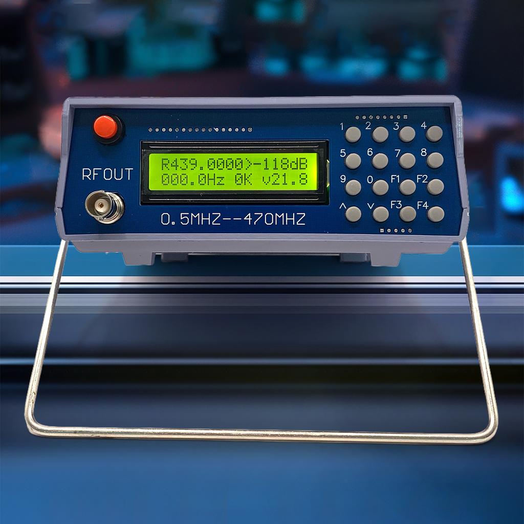 0.5M‑470MHz RF Signal Generator with CTCSS Function FM Radio Interphone Signal Generator Frequency Source Conditioning Radio