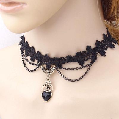 Heart-Shaped Pendant Clavicle Chain with Lace Braiding Jewelry