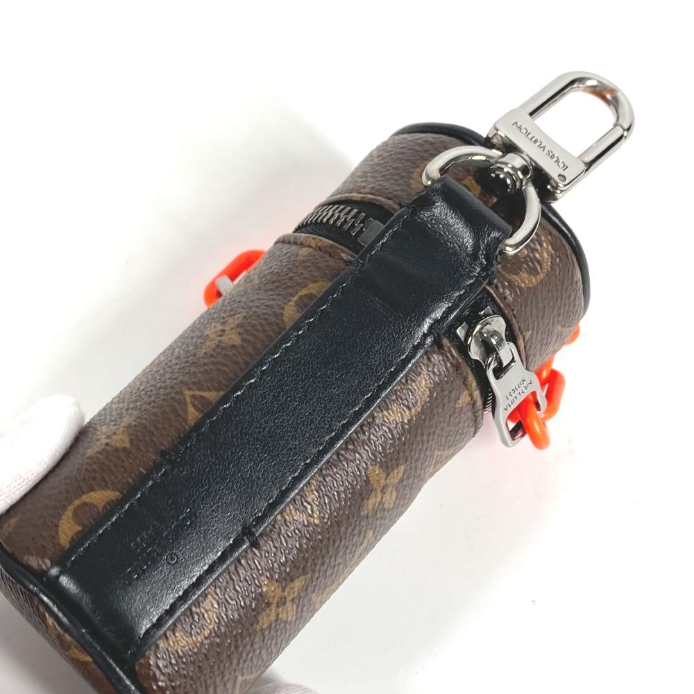 Louis Vuitton M00966  Monogram barrel Chain Pouch Bag Charm Key Holder