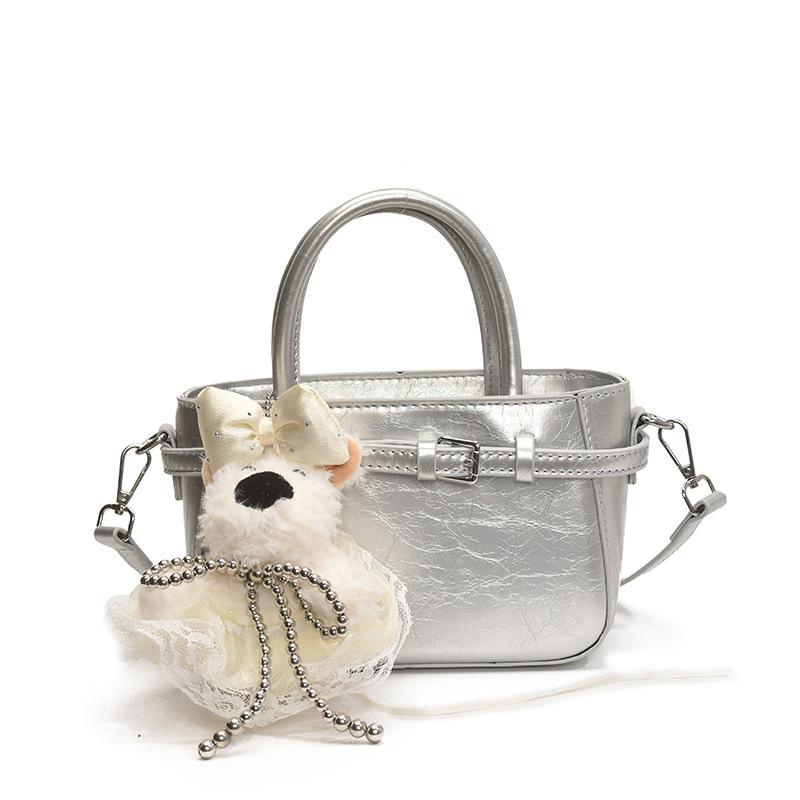 

Портативная маленькая квадратная сумка женская новая модная дорожная однотонная сумка через плечо no pendant серебряный