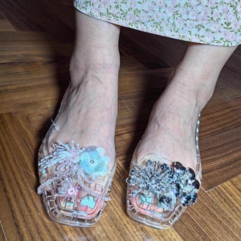 Women's Flat Bottom Sandals Korean Style Summer Beach Casual Slip-On Jelly Shoes All-Match for Diy Shoes Accessories