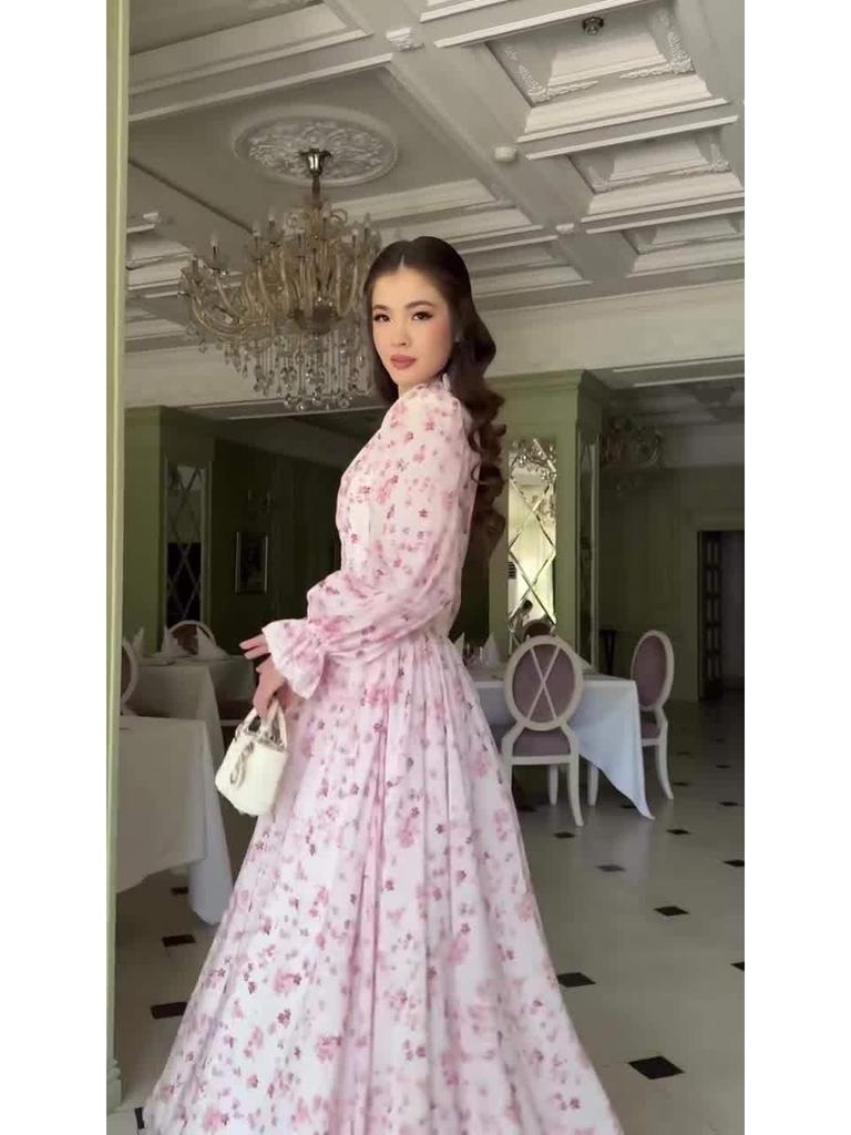 2025 Frühling Retro Elegantes Florales Langes Kleid mit Taillenbetonenden Langen Ärmeln für Damen.