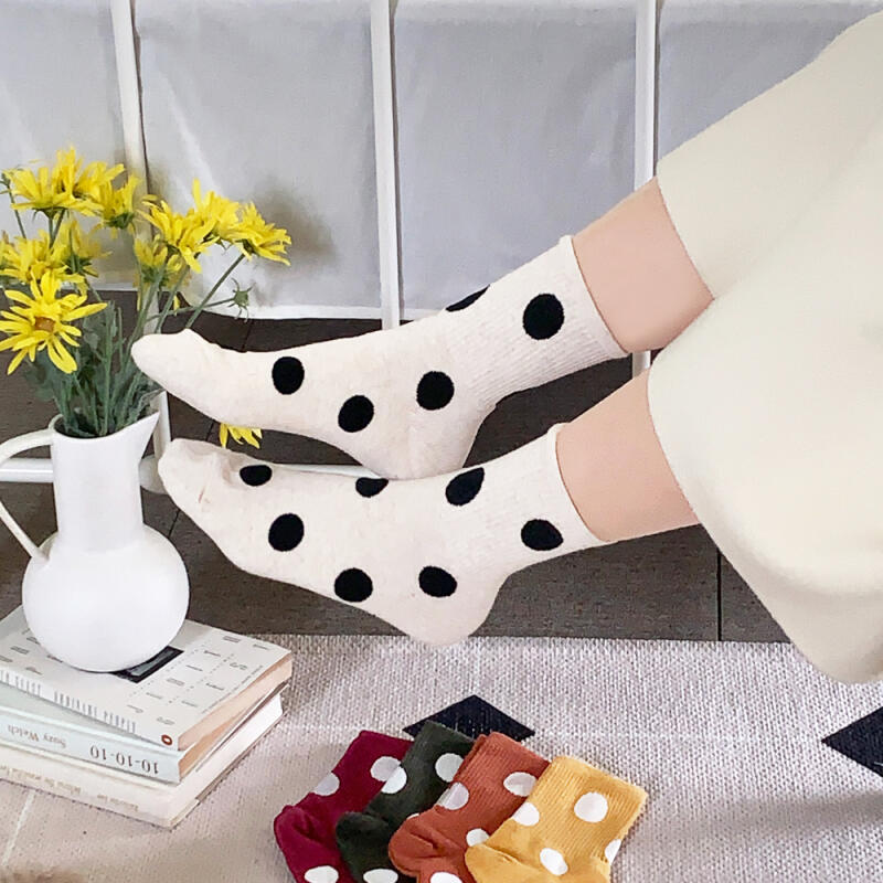 [Set of 10] Women's Polka Dot Banded Mid-Calf Socks