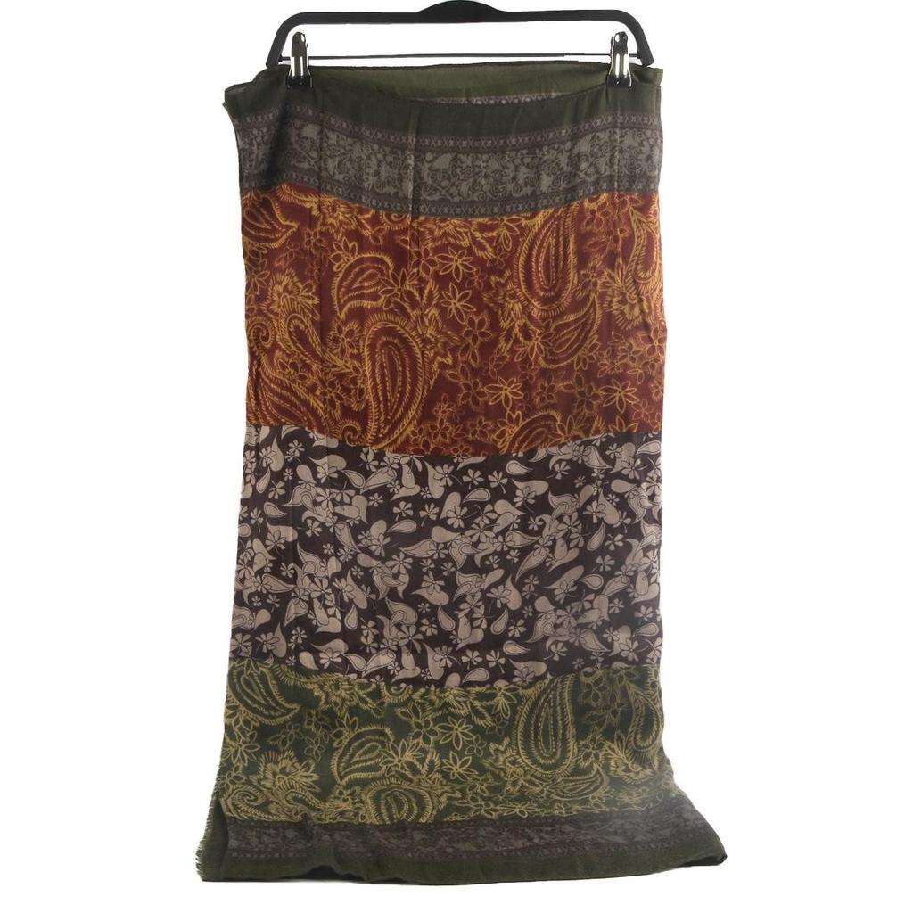 High-Quality Retro Paisley Satin Scarf for Women - Soft, Warm, and Comfortable for Autumn and Winter