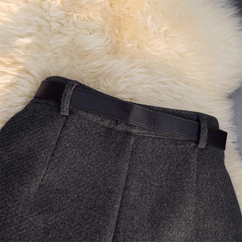 Kurze Damenhose mit hohem Bund aus grauer Wolle - A-Linie, weites Bein, vielseitig für Herbst/Winter 2024