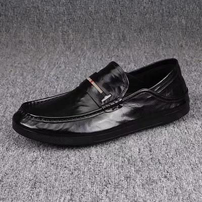 Chaussures pour hommes 2025 nouvelles chaussures d'automne en cuir mocassins pour hommes chaussures en cuir décontractées d'affaires une pied paresseux Doudou chaussures tendance