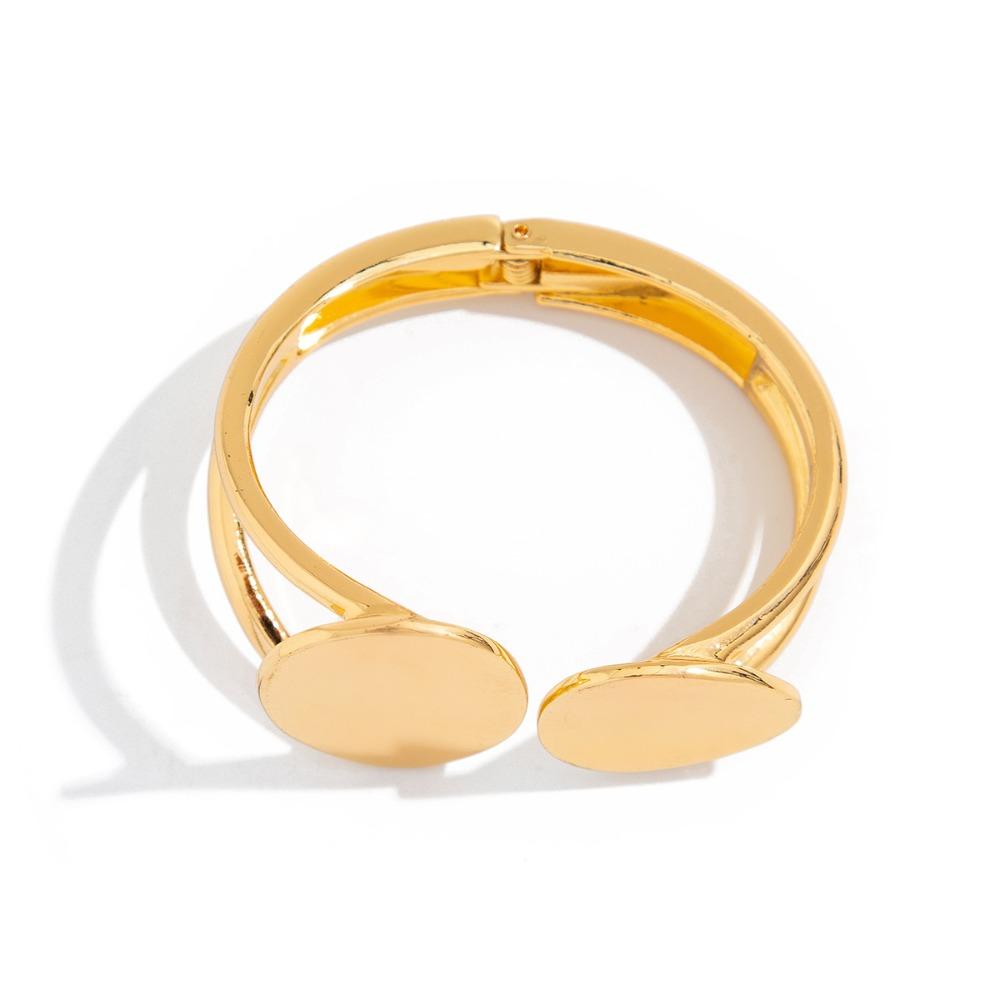 Punk Style Irregular Bracelet Exaggerated Open Bracelet Personality Teardrop Spring Bracelet  Woman золотой