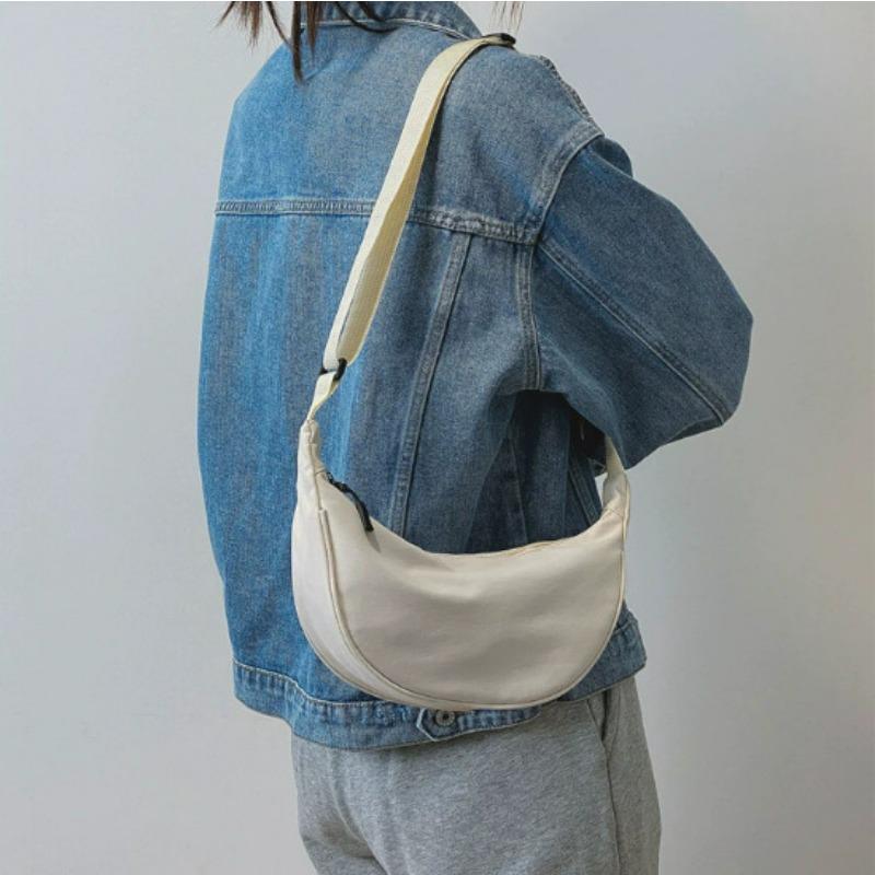 Home Waterproof Dumpling Bag New Simple Shoulder Bag Women's Casual Messenger Bag Tide