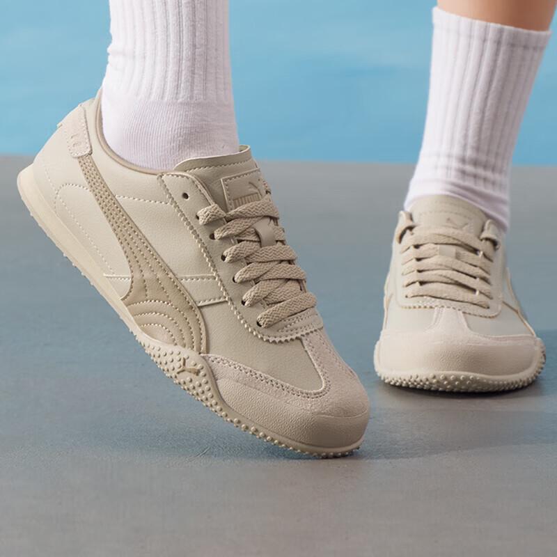 PUMA Women s Lightweight Retro Casual Shoes EU 36