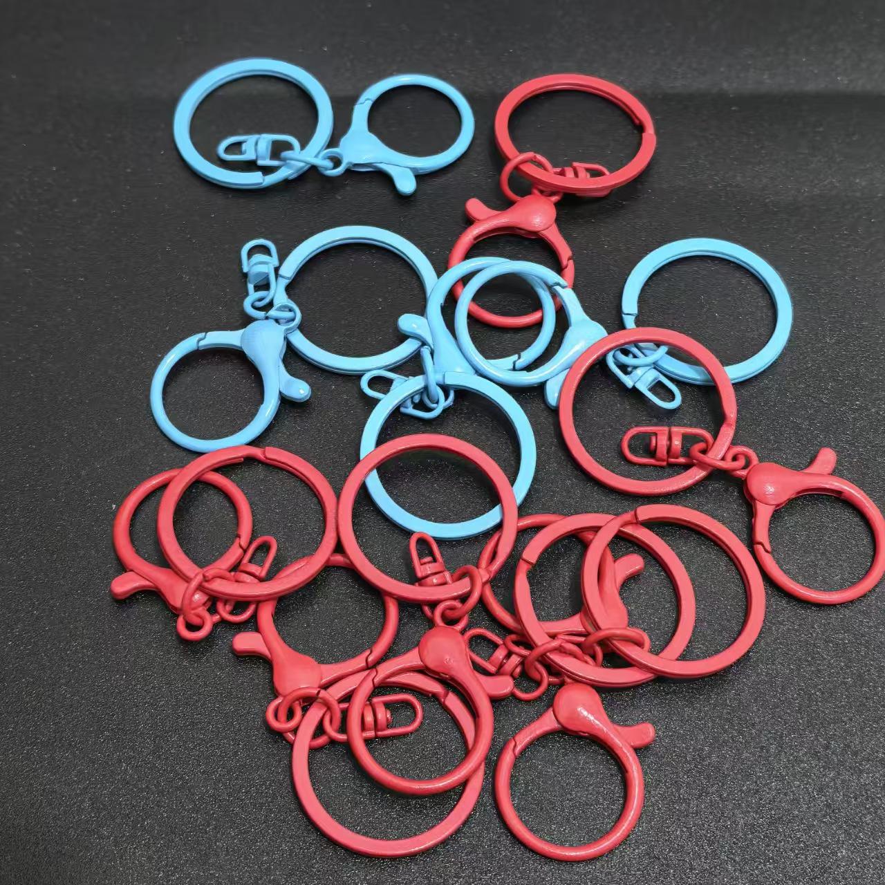 

Recordable Retro Cassette Keychain: Mini Music Player & Creative Gift for Influencers