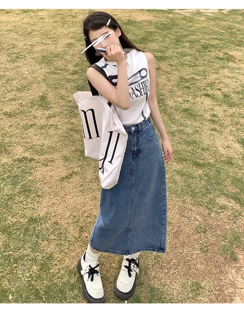 2024 Women's High-Waisted A-Line Denim Skirt with Split: Retro Long Skirt for Spring and Autumn