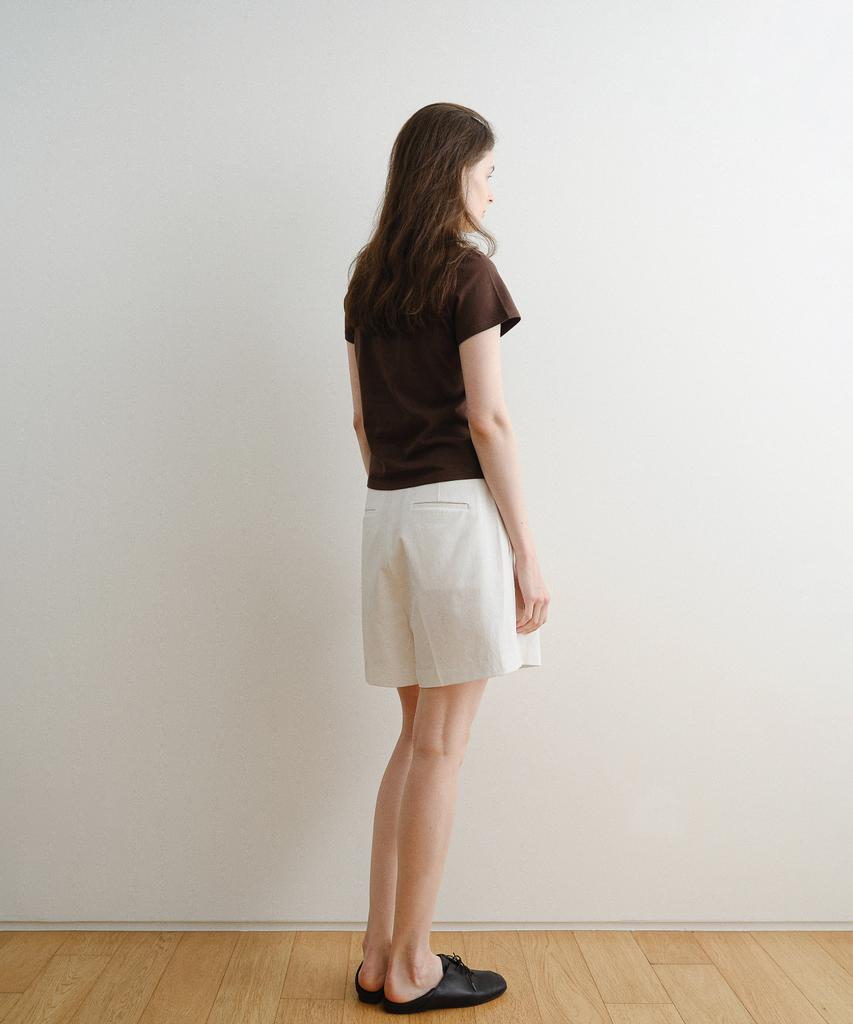 DENOAH Posie Half Pants (White)