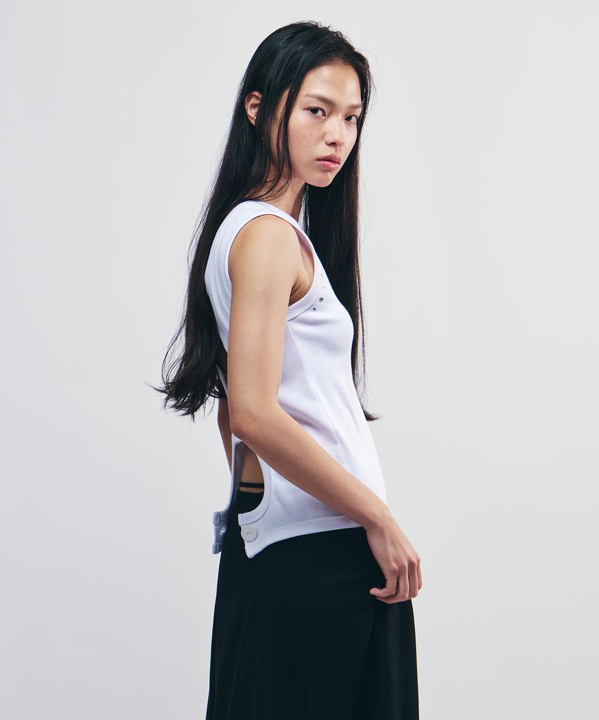 CITYBREEZE Studded Backhole Sleeveless_White