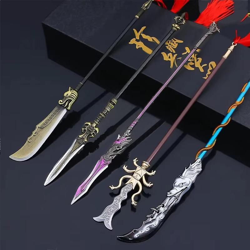 22cm Gold Spear Full Metal Lance Ancient Cold Weapon Model Ornament Toys for Men Boy Child Replica Miniatures With Fringe