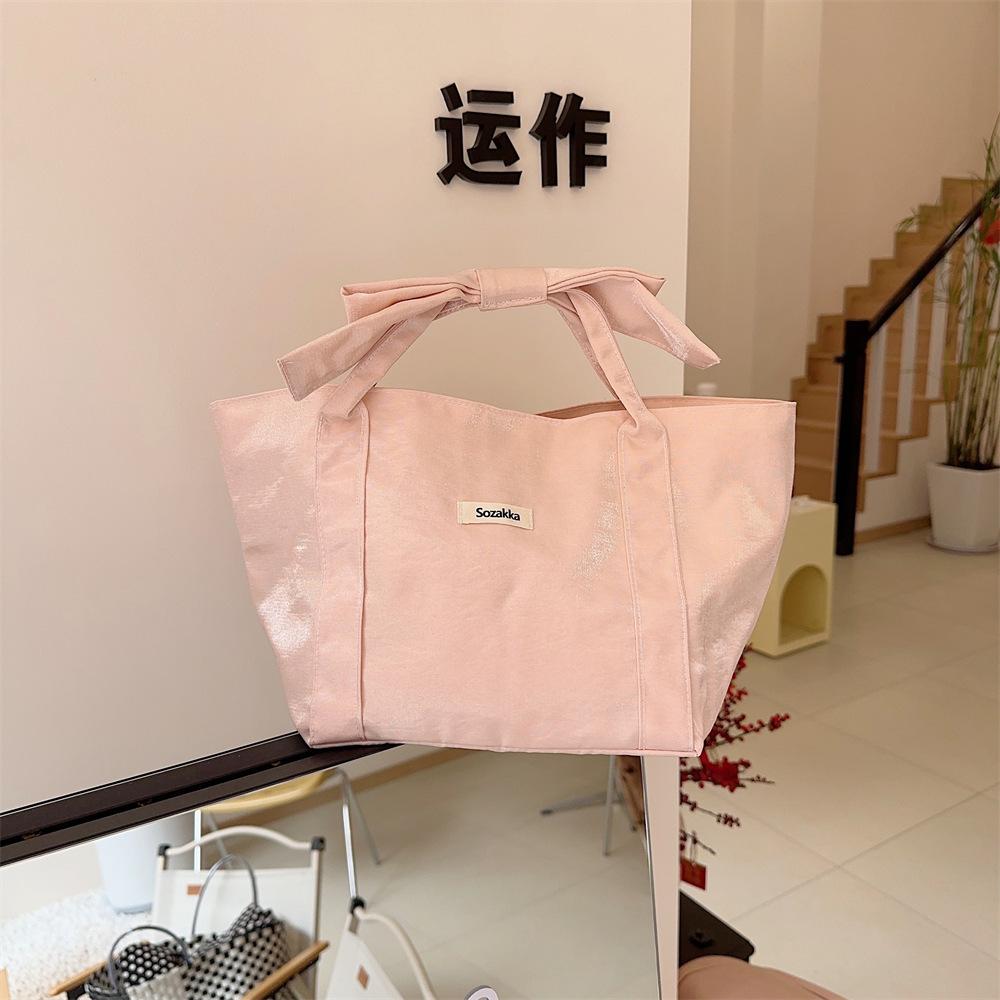 

Сумка через плечо с кремовым бантом, женская, нежная, с сердечком, сумка через плечо