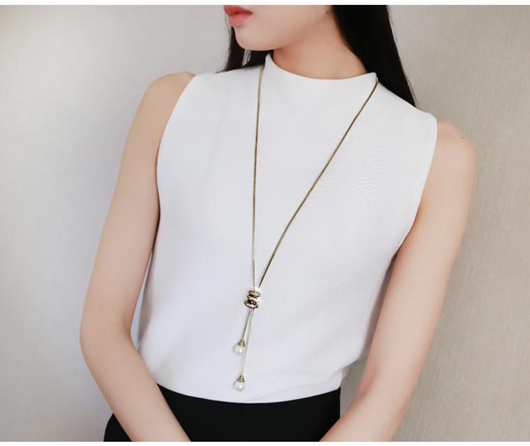 

Korean version of the new trend jewelry sweater chain versatile high-end crystal pearl fringed necklace women s pendant