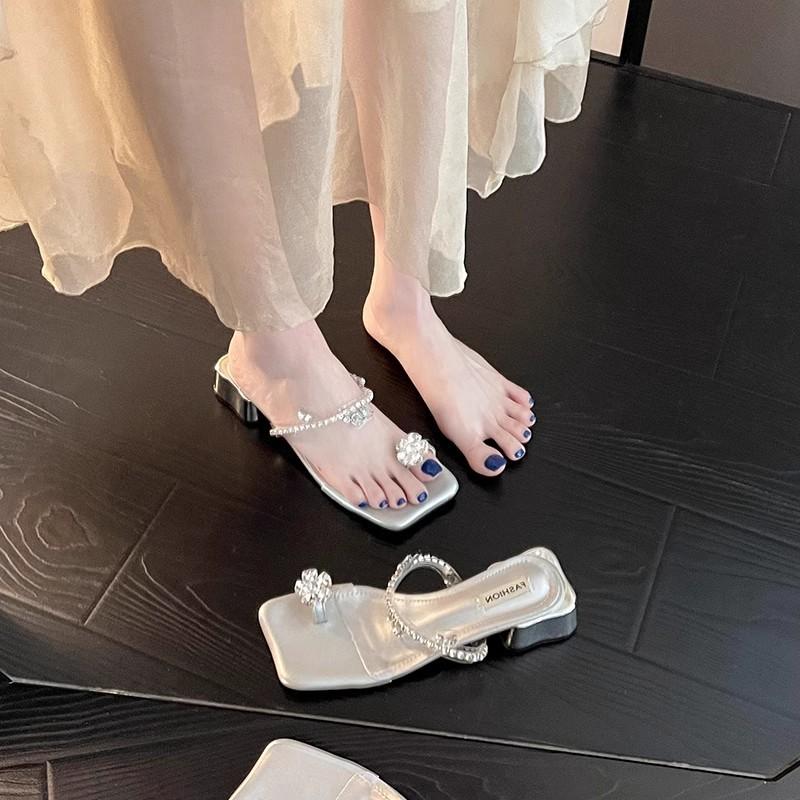 2025 spring and summer new fairy wind cover toe thick heel slippers outer wear fashion with skirt high-end cool slippers