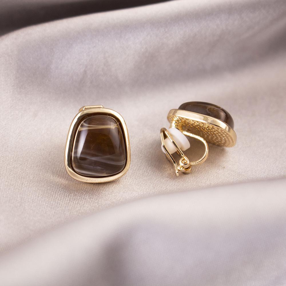 Versatile Light Luxury Ear Clips Without Pierced Ears Daily High-end Triangular Ear Clips Versatile Women's Earrings