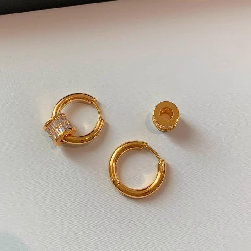 Autumn Niche Circle Stud Earrings High-end Temperament Simple 100% Match Style Elegant Classic Accessories Women's Dainty Daily Earrings