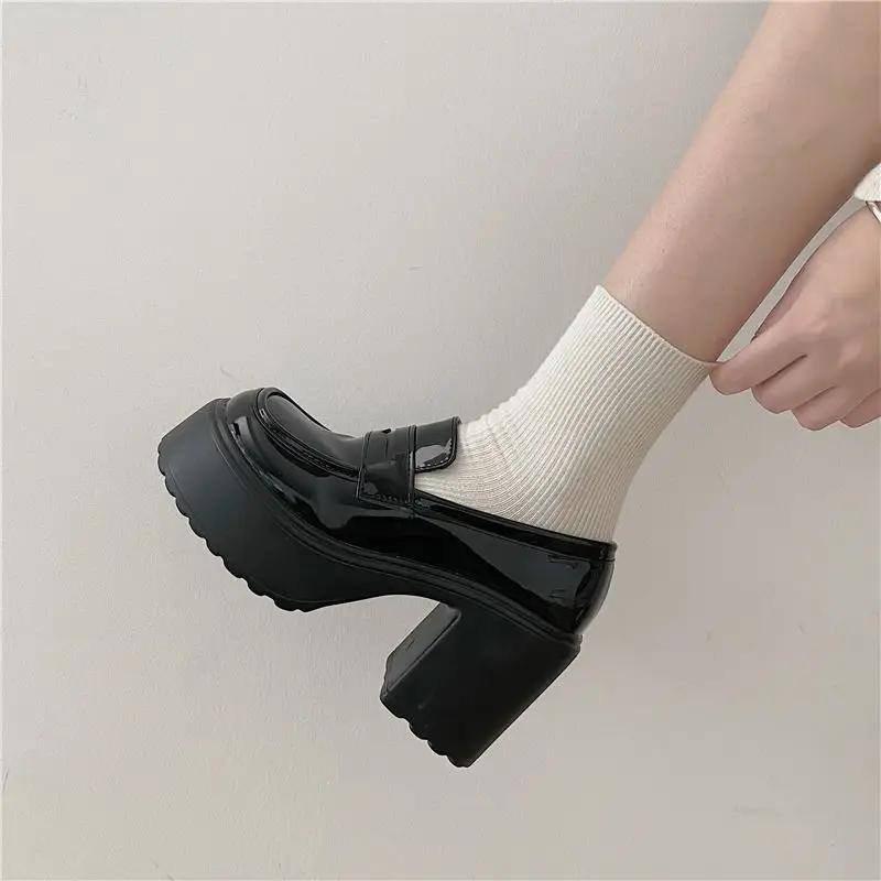 Fashion Women's Shoes Korean Style Ladies Pumps Round Toe Square Heels Lastest Social High Quality Fashion Quick Delivery 2024 Trend