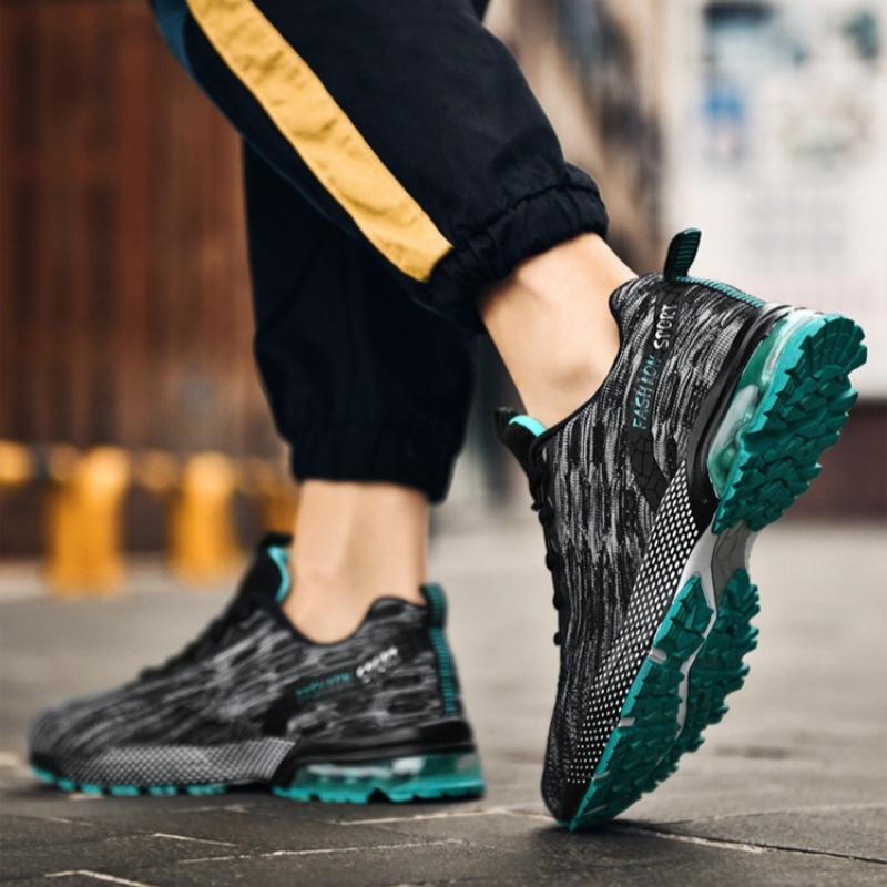 High Quality Men Flying Running Sneakers Spring Summer New Breathable Soft-sole Training Shoes Trend Man Shoes Zapatillas Hombre