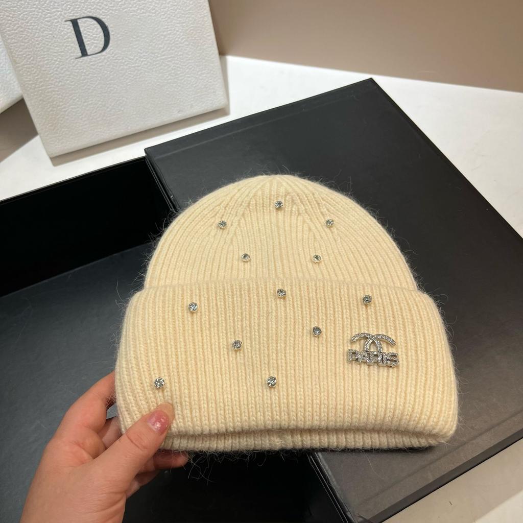 Rabbit Hair Small Fragrant Wind Full Diamond Knitted Hat Winter Paris Light Luxury Niche Warm Versatile Wool Ear Protection Hat Women