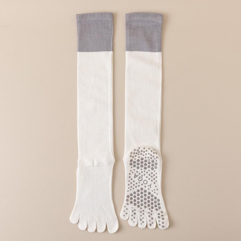 Autumn and Winter Five-finger Yoga Socks, Calf Socks, Pressure Sports, Anti-slip, Color-blocked Pilates, Long Toe Split Socks