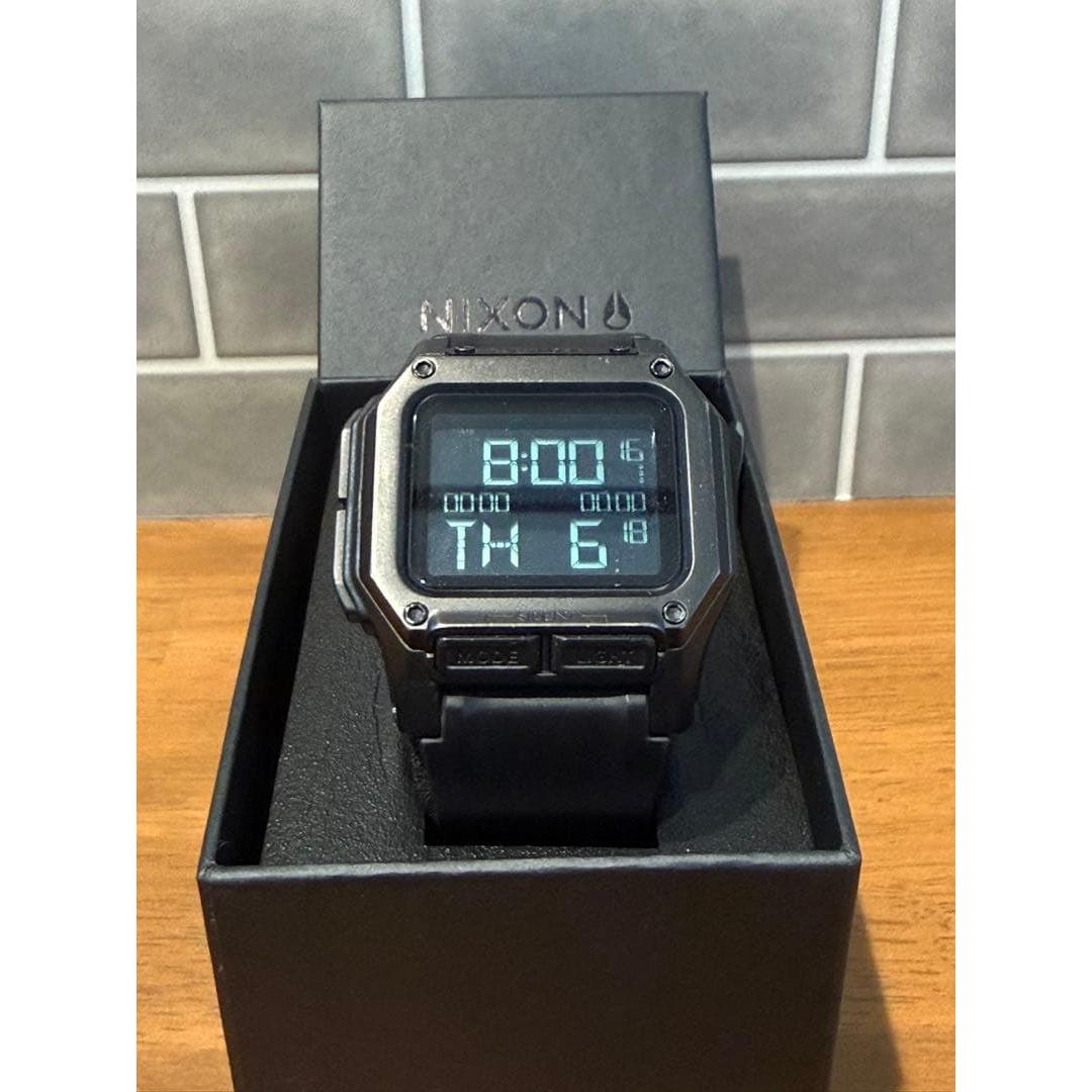 Used [Same day shipping] NIXON REGULUS all black Nixon with box tag