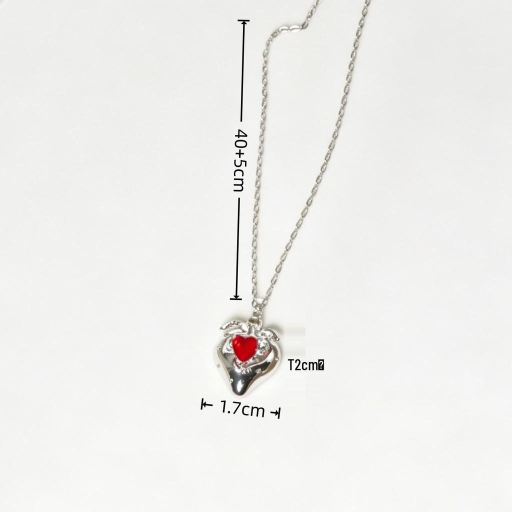 European & American Stainless Steel Strawberry & Peach Heart Women's Clavicle Necklace