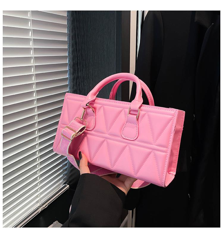 

Premium small bag New fashionable versatile portable small square bag Broadband messenger bag розовый