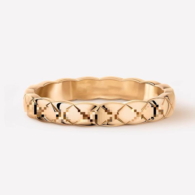 Dieser Klassische Kleine Duftende Wind Rhombus Ring Damen Rose Gold Weißgold Diamantring Partnerring Herren