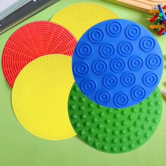 4 Stück/Set Silikon Sensorikmatte Fokushilfe Angst Stressabbau Texturierte Matte Ruhige Dekompression Runde Taktile Matte Schreibtischspielzeug