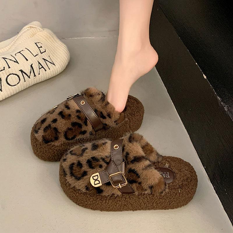 Internet celebrity explosion leopard print fluffy slippers women wear autumn and winter new thick-soled plush bag head half drag cotton shoes