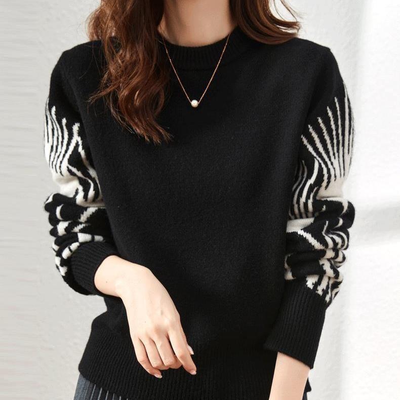 Thickened Sweater Women's Autumn and Winter Round-neck Casual Knitted Sweater Loose Short Pullover