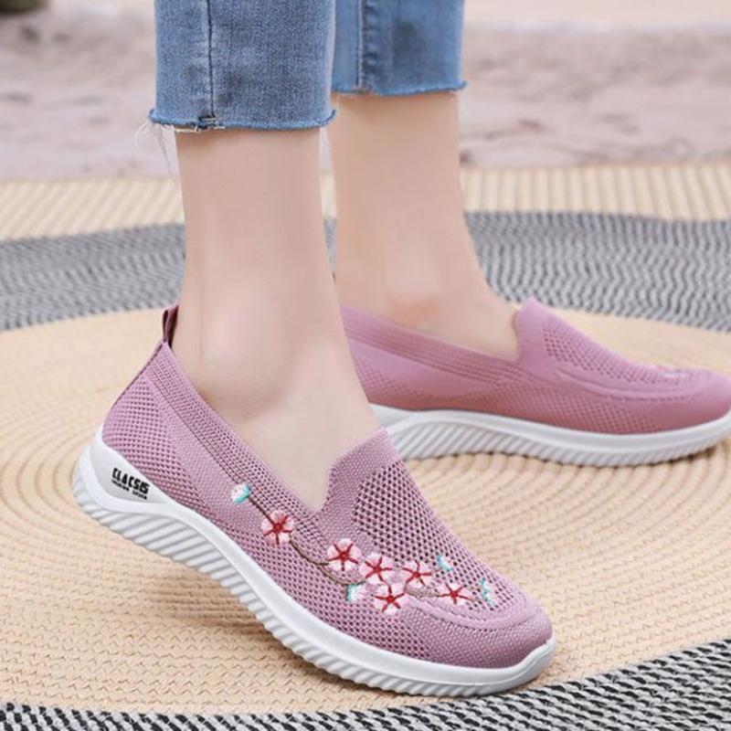 Original Aesthetic Stylish Light Slip On Ladies Footwear Sale Comfortable Summer Embroidery Casual Women's Mesh Breathable Shoes