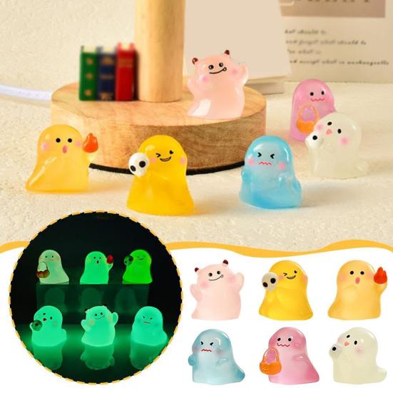 1/6/24/36Pcs Halloween Ghost Figurine Glow-in-the-dark Mini Cartoon Ghost Statue Luminous Miniature Ghost Ornament Desktop Decoration