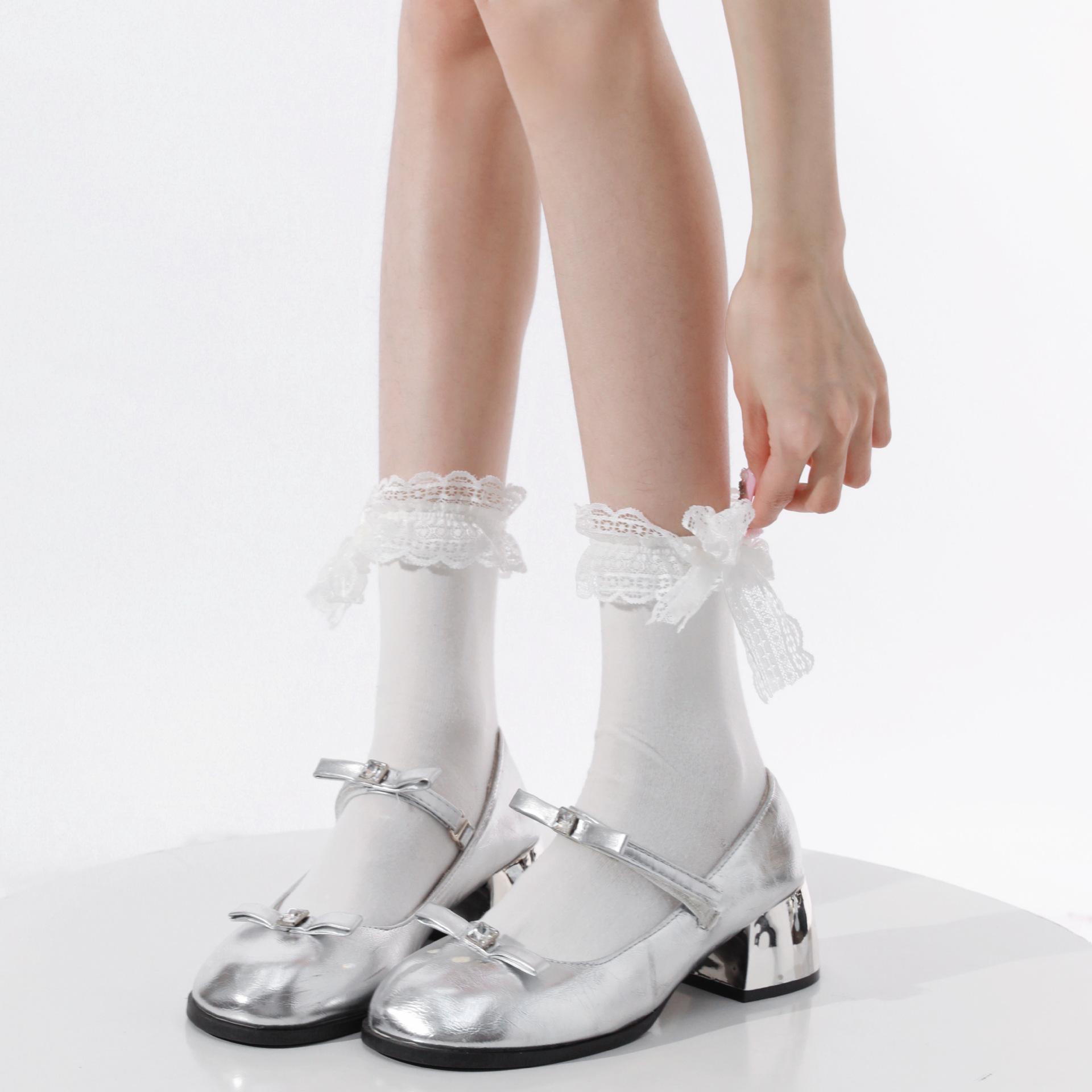 

Lolita lace trim short mid-calf socks for women, solid color, thin summer style lolita Cute and versatile for soft girls Average Size